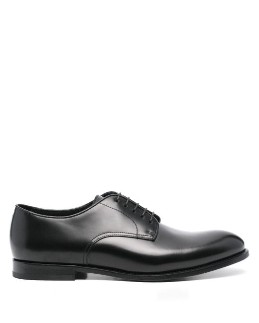 Scarpa derby nera in pelle liscia di Doucal's in Gray da Uomo