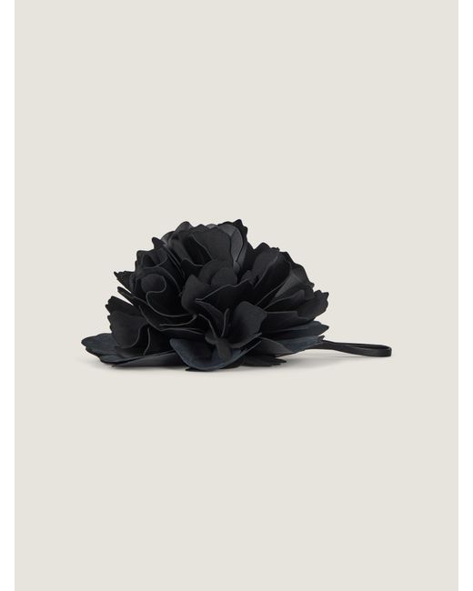 Givenchy Natural Rose Petals Charm