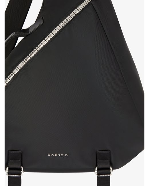 Borsa G-Zip Triangle modello grande in nylon di Givenchy in Black da Uomo