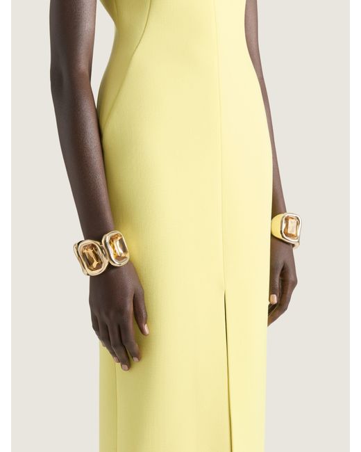 Bracciale rigido Sculptural Crystal in metallo e cristalli di Givenchy in Natural