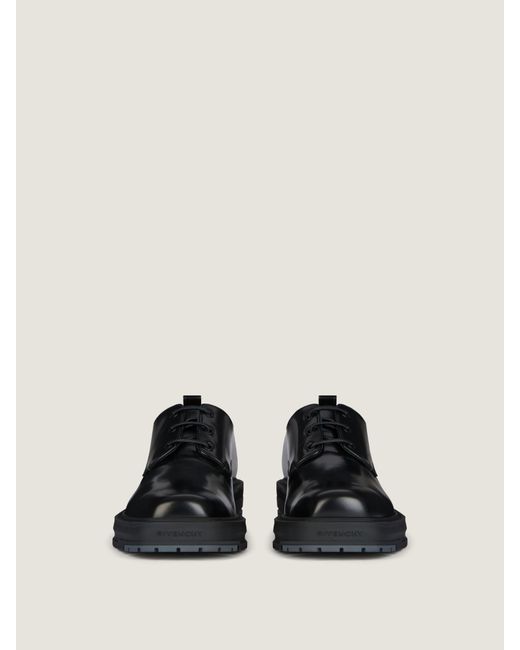Derbies en cuir Givenchy pour homme en coloris Black