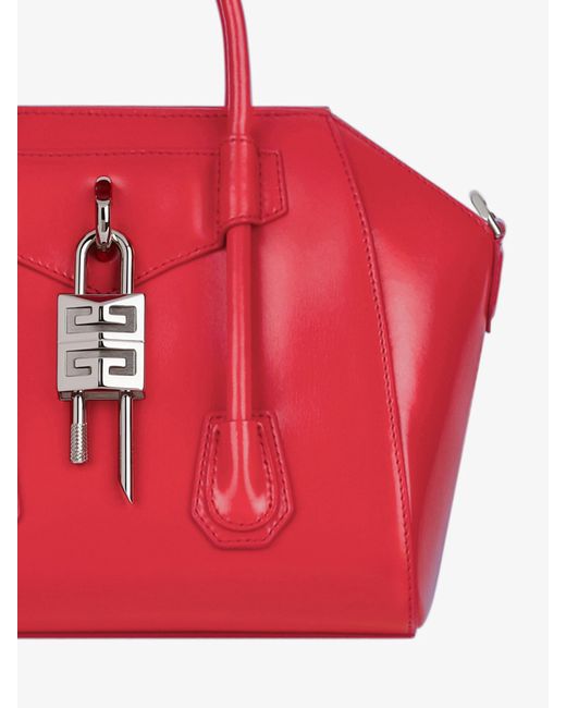 Sac Antigona Lock mini en cuir Box Givenchy en coloris Red