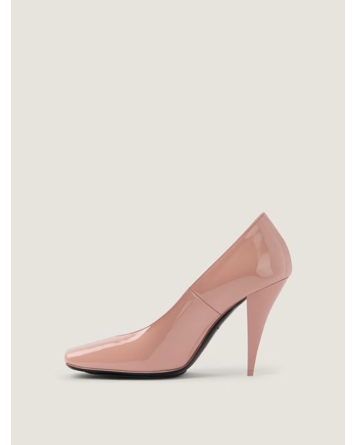 Décolleté Sliced Square in pelle verniciata di Givenchy in Pink