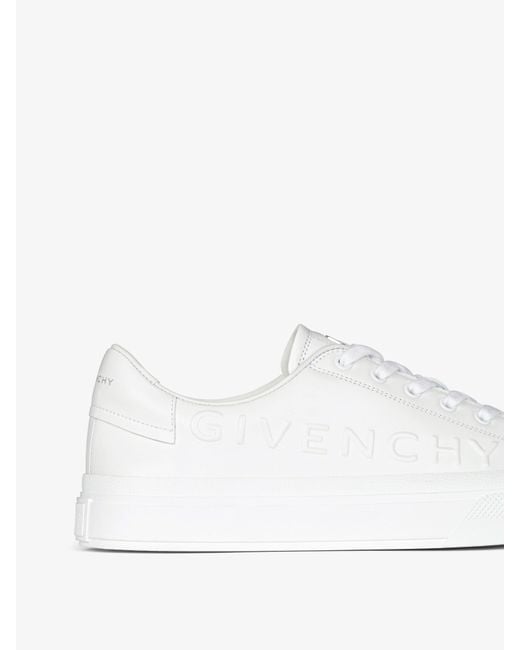 Sneakers City Sport in pelle di Givenchy in White da Uomo