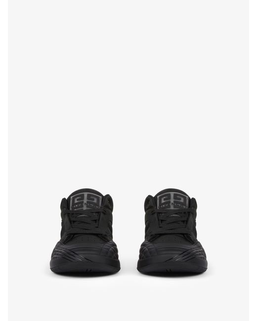 Sneaker Skate in nabuk e fibra sintetica di Givenchy in Black da Uomo
