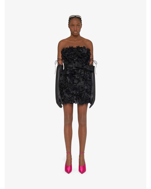 Robe bustier en satin brodée de fleurs Givenchy en coloris Black