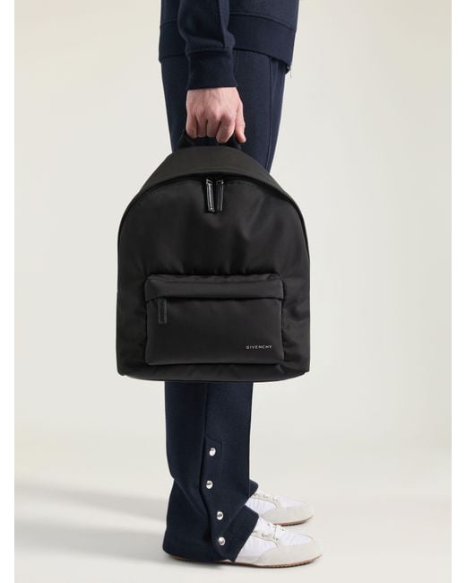 Sac à dos Essential U en nylon Givenchy pour homme en coloris Black