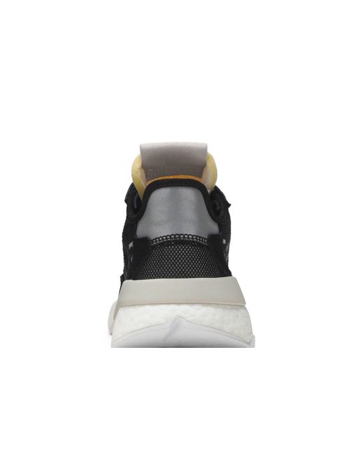 nite jogger finish line