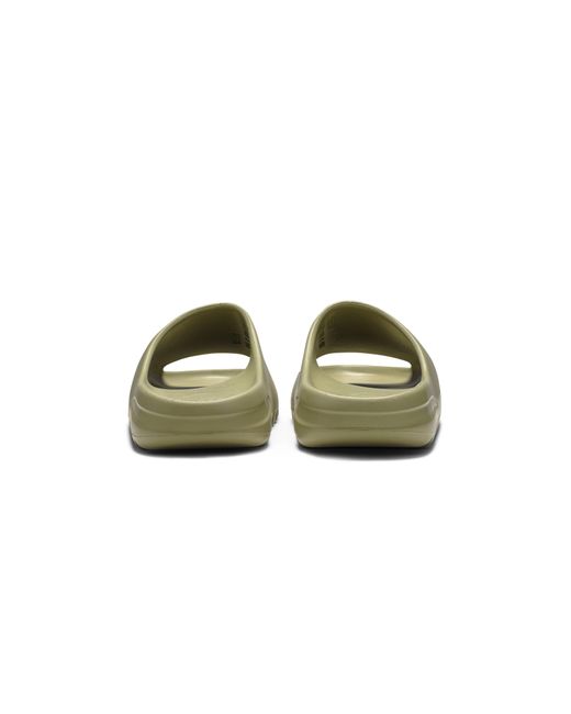 tan yeezy slides