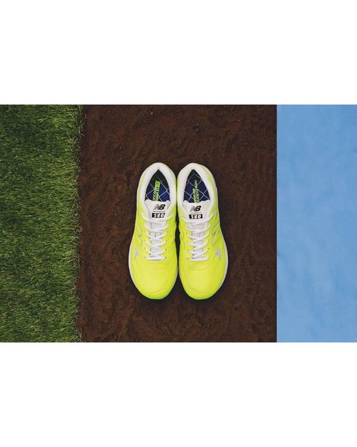 new balance 580 men yellow