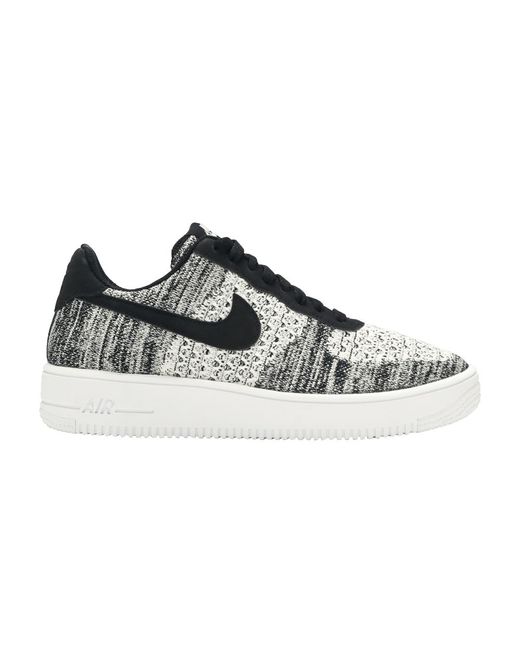 nike air force 1 flyknit trainers in white