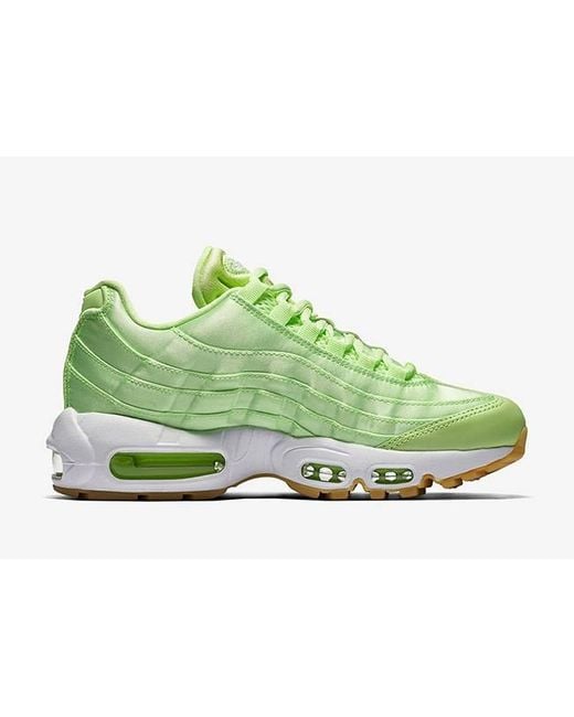 lime green nike air max