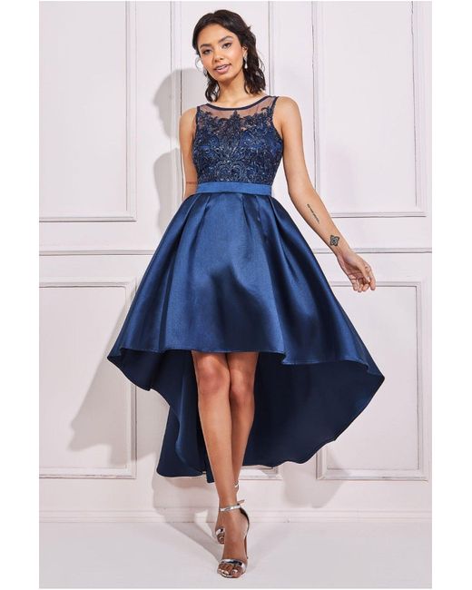 Dip hem hot sale bridesmaid dresses