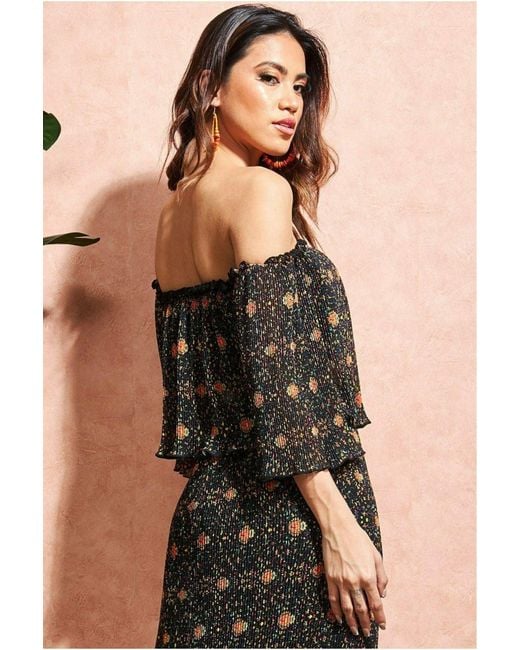 City Goddess Black Off The Shoulder Printed Crop Top