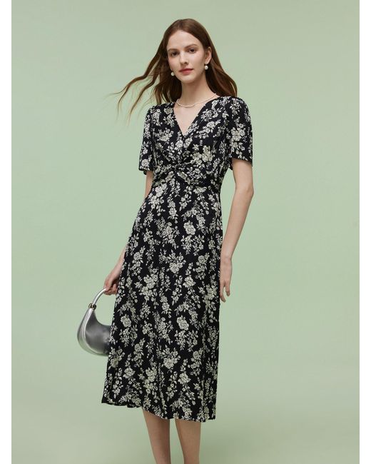GOELIA Green Floral Print Twist Front Midi Dress