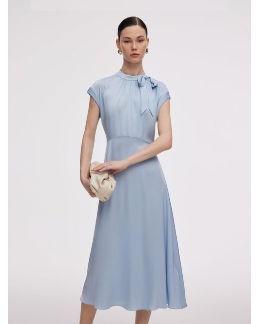 GOELIA Blue 22Mm Mulberry Silk Midi Dress With Two Silk Scarves