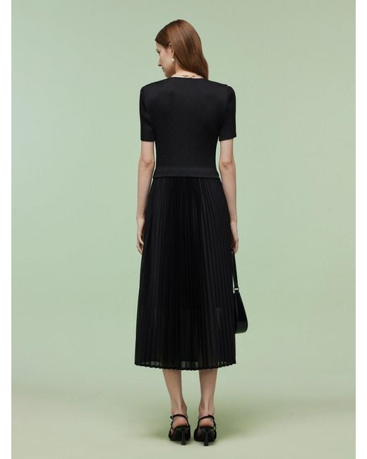 GOELIA Green Mock Layered Pleated Maxi Dress