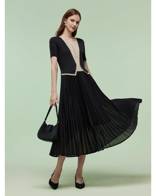 GOELIA Green Mock Layered Pleated Maxi Dress