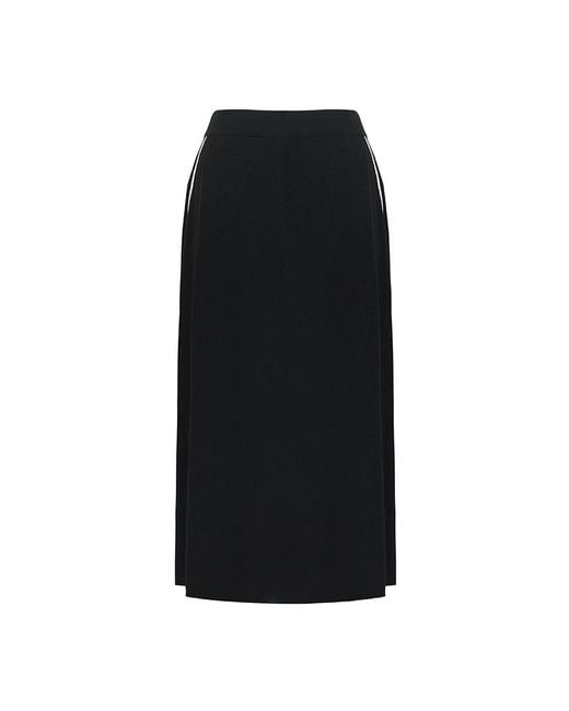 GOELIA White V-Neck Cut-Out Knitted Top And Half Skirt Two-Piece Set