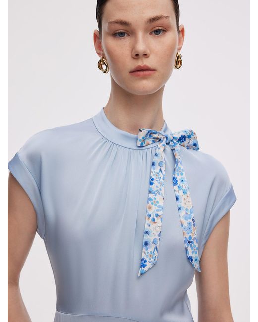GOELIA Blue 22Mm Mulberry Silk Midi Dress With Two Silk Scarves