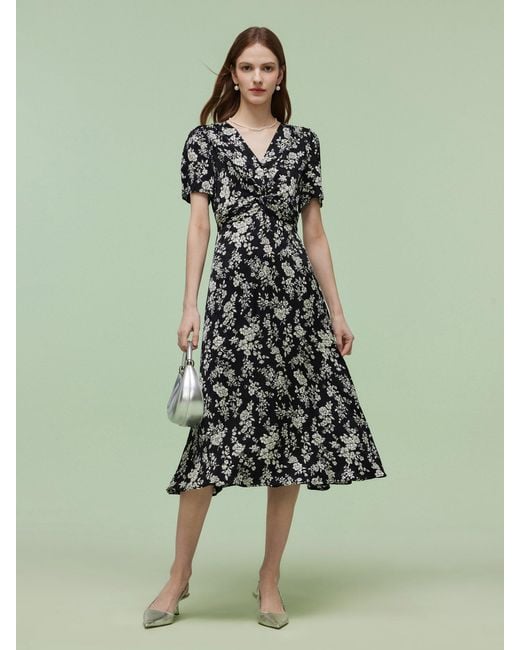 GOELIA Green Floral Print Twist Front Midi Dress