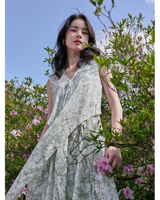 GOELIA Green 16 Momme Floral Printed Sleeveless Silk Maxi Dress