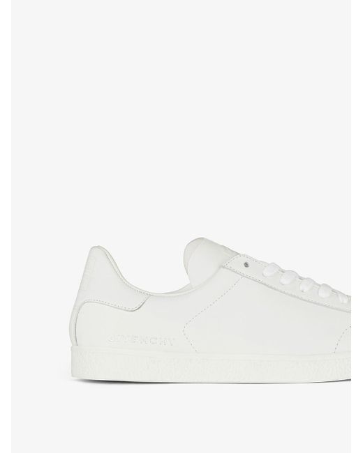 Sneaker town di Givenchy in White