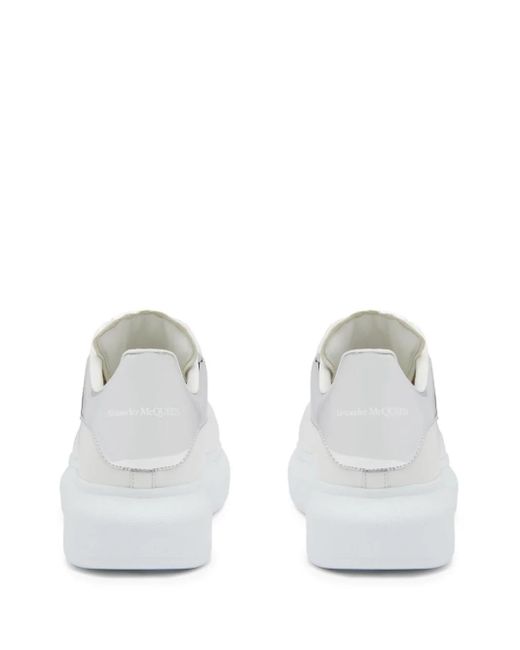 Alexander McQueen Oversized Sneakers In White And Silver
