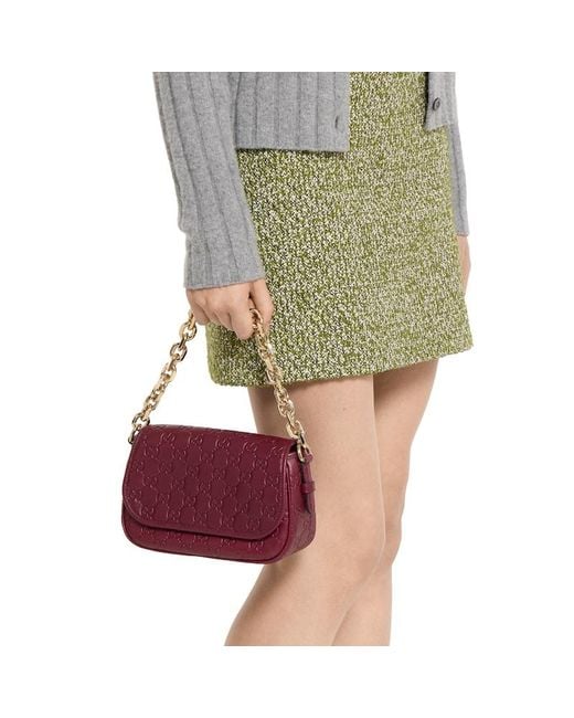 Borsa A Spalla Gg Emblem Misura Piccola di Gucci in Red