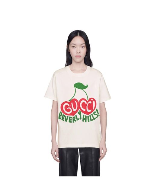 Camiseta con cerezas 