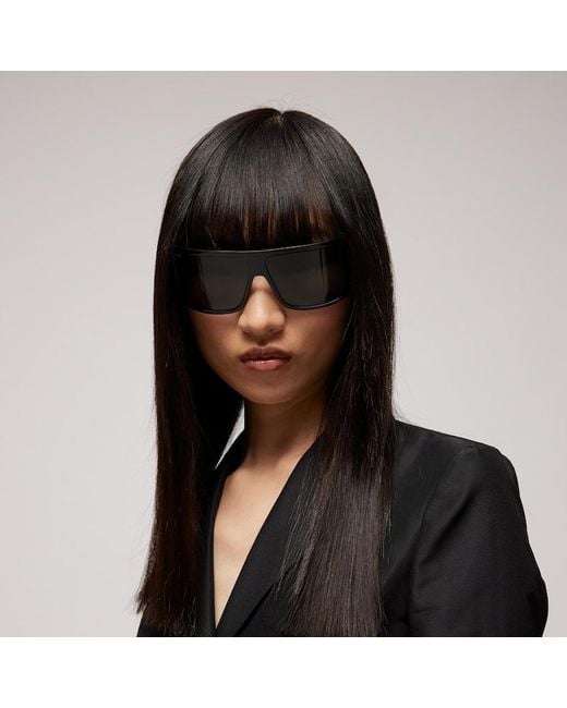 Gucci Black Mask Frame Sunglasses for men