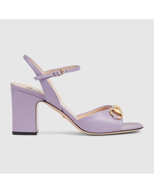 Sandalo Con Morsetto E Tacco Medio di Gucci in Pink