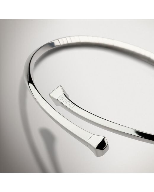 Gucci Metallic Chiodo Flexible Choker Necklace