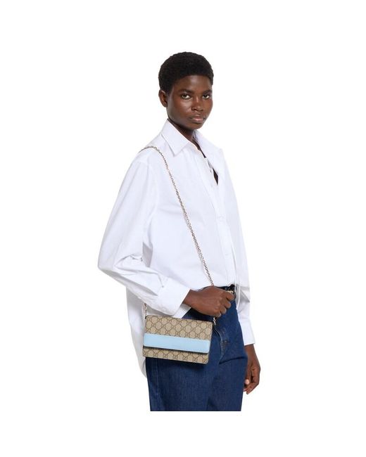 Portafoglio Gg Emblem Con Catena di Gucci in Blue