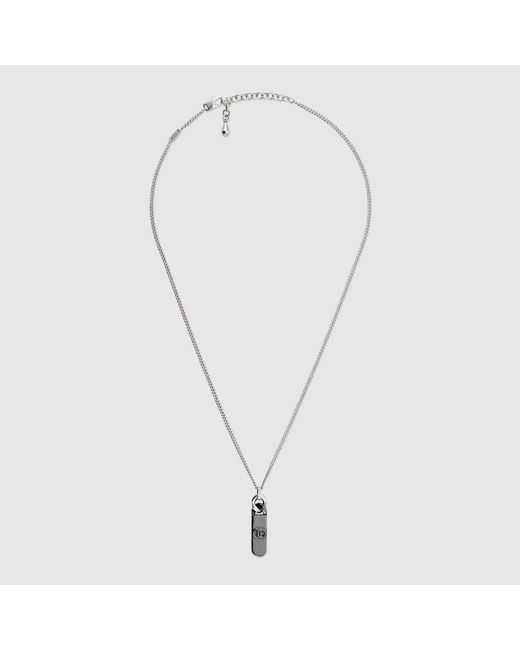 Collier Interlocking Avec Pendentif Gucci en coloris Metallic