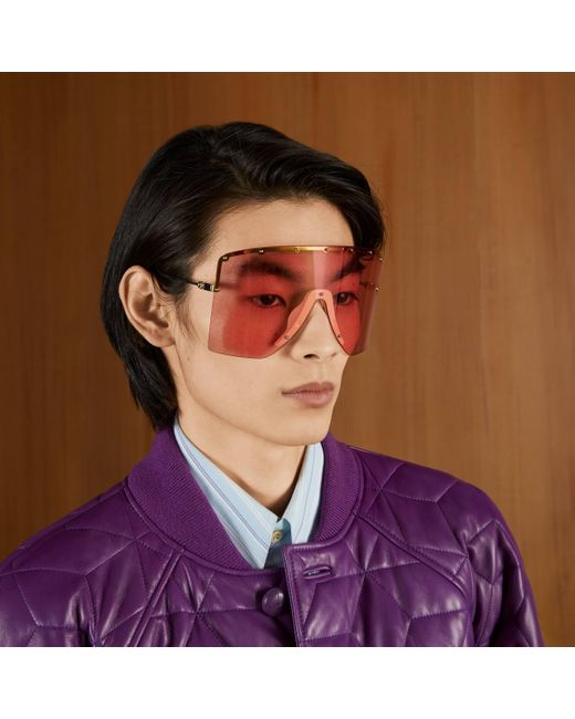 Occhiali da sole a mascherinaGucci in Velluto da Uomo colore Metallizzato |  Lyst