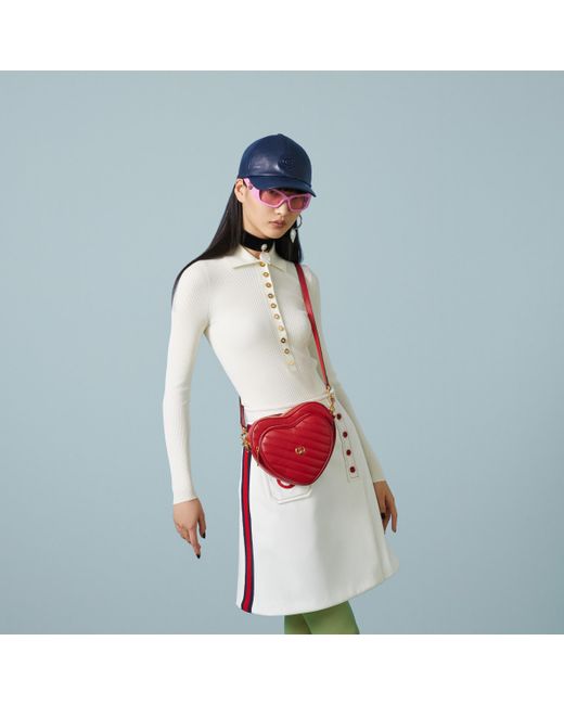 Gucci Interlocking G Mini Heart Shoulder Bag in Red