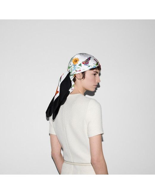Gucci Black Vierecktuch Aus Seidentwill Mit Flora-Print