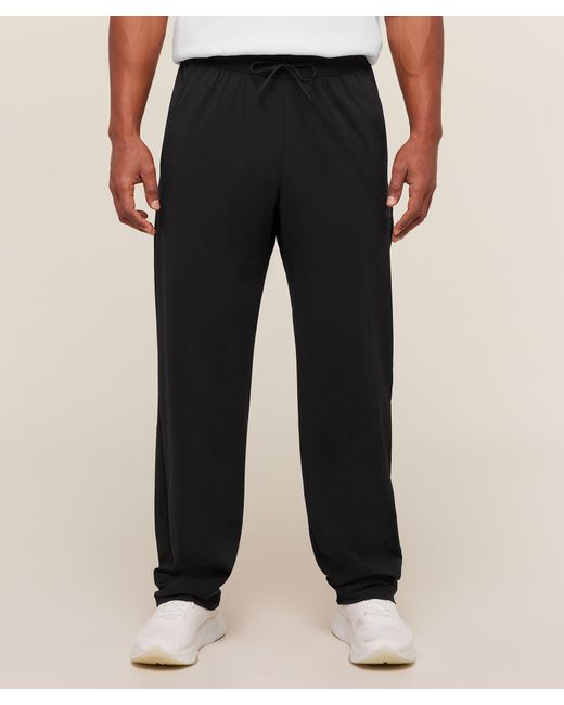 GYMSHARK Black Hybrid Joggers for men