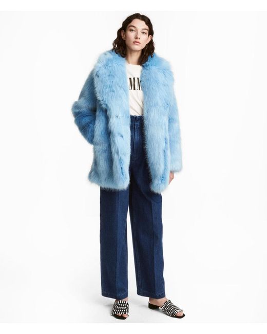 Pebish omdømme væg H&M Faux Fur Jacket in Blue | Lyst
