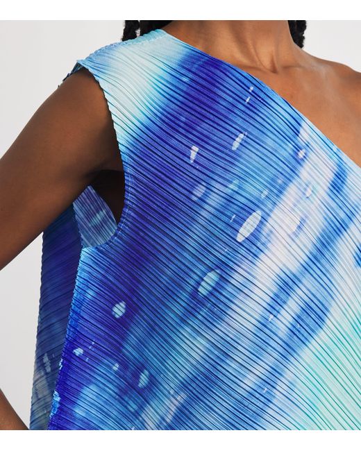 Pleats Please Issey Miyake Blue Sea Bubble One-Shoulder Top