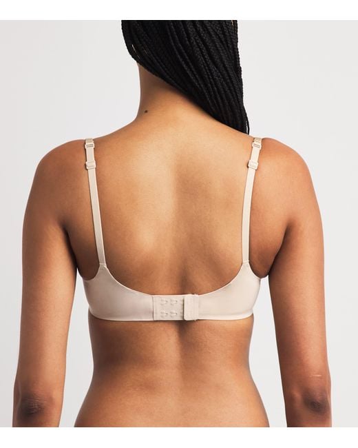 Skims Natural Ultimate Nipple Wireless Push-Up Bra