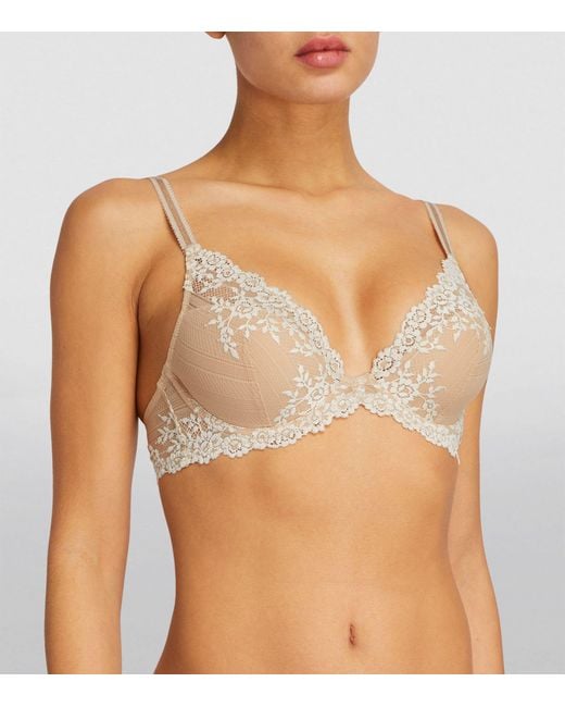 Wacoal Natural Embrace Lace Underwired Plunge Bra
