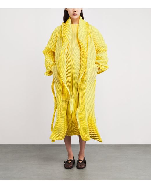 Issey Miyake Yellow Hand Pleats Stripe Coat