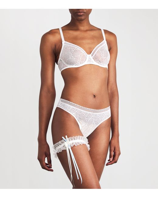 Simone Perele White Lace Wish Garter