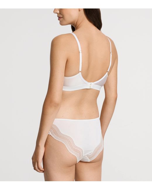 Hanro White Soft Cup Cira Bra