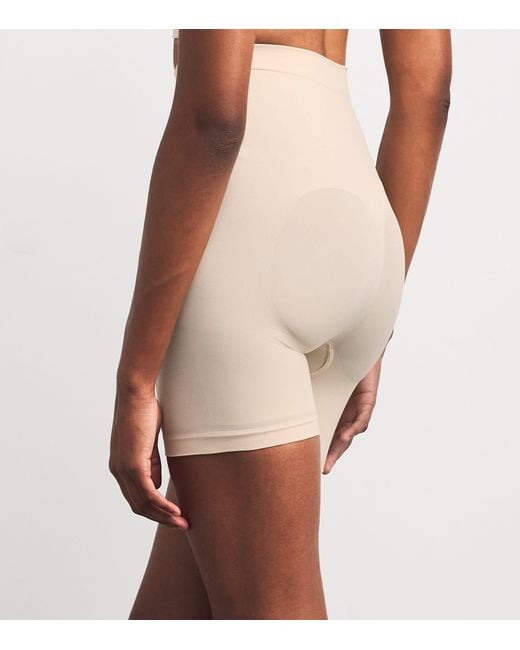 Skims Natural Seamless Sculpt Mid-Thigh Shorts