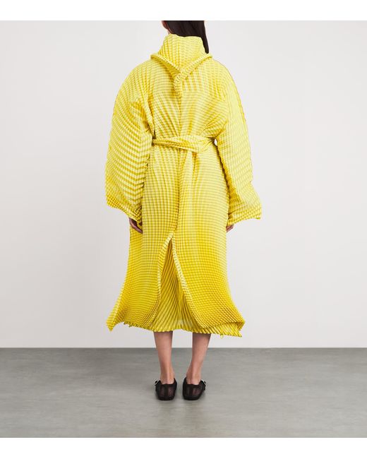 Issey Miyake Yellow Hand Pleats Stripe Coat