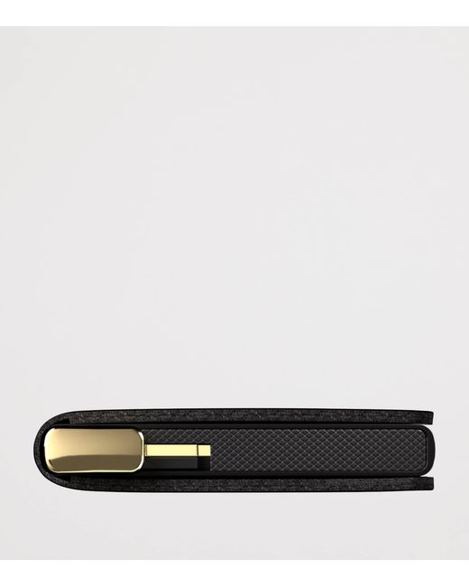 Secrid Black Leather Diamond-Embossed Slimwallet for men