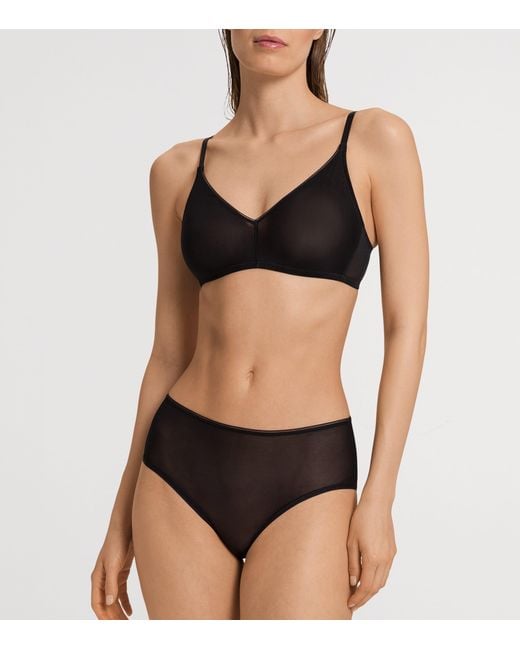 Hanro Black Smooth Illusion Soft Cup Bra